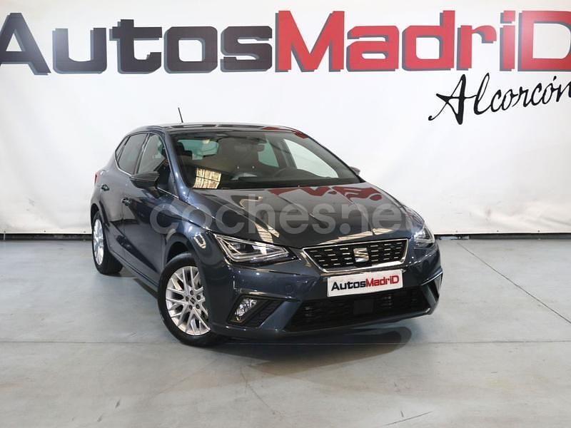 Gris / plata Usado 2024 Seat Ibiza Style Berlina | 16.990 € (Precio justo) - Imagen 1/4