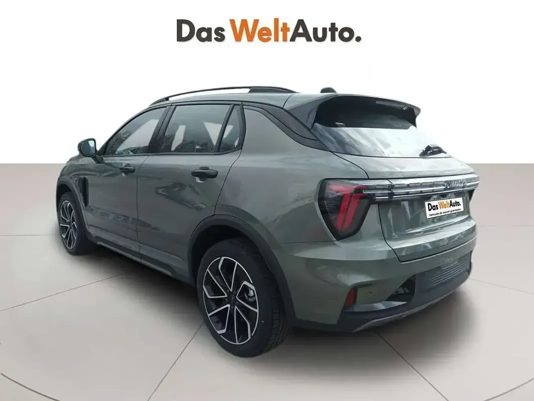 Usado Lynk & Co 01 279 CV (205 kW) 2026 Verde SUV