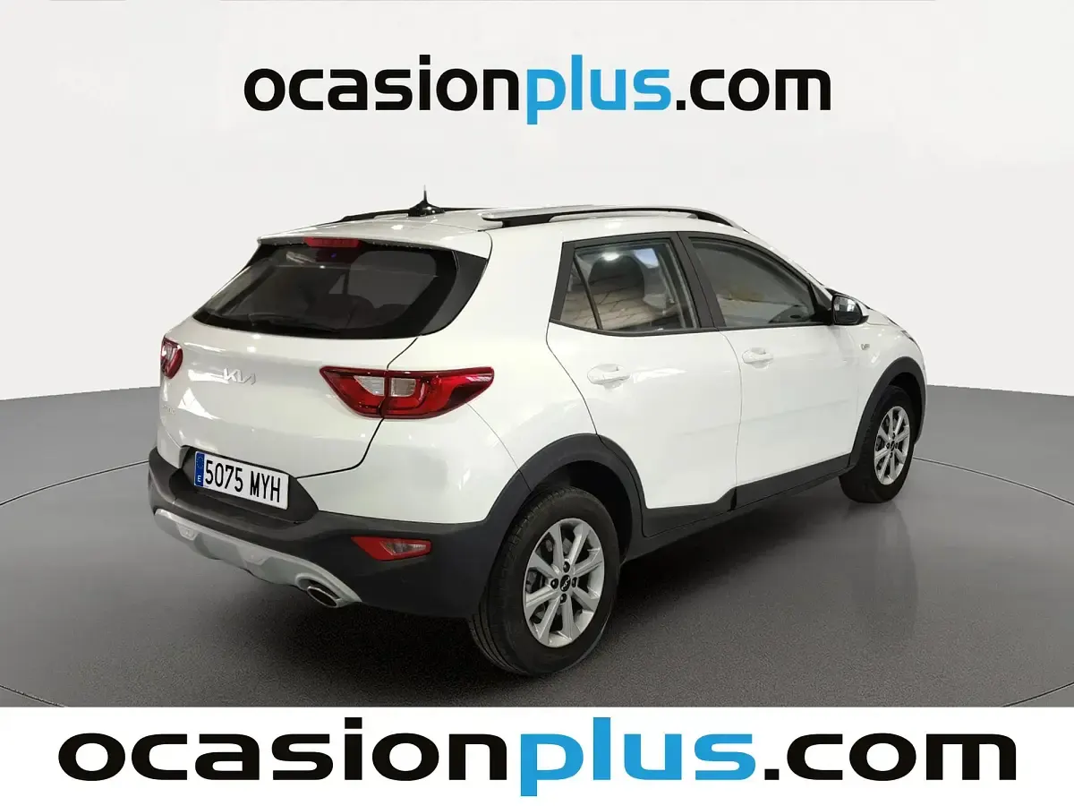 Usado Kia Stonic 79 CV (58 kW) 2025 Blanco SUV