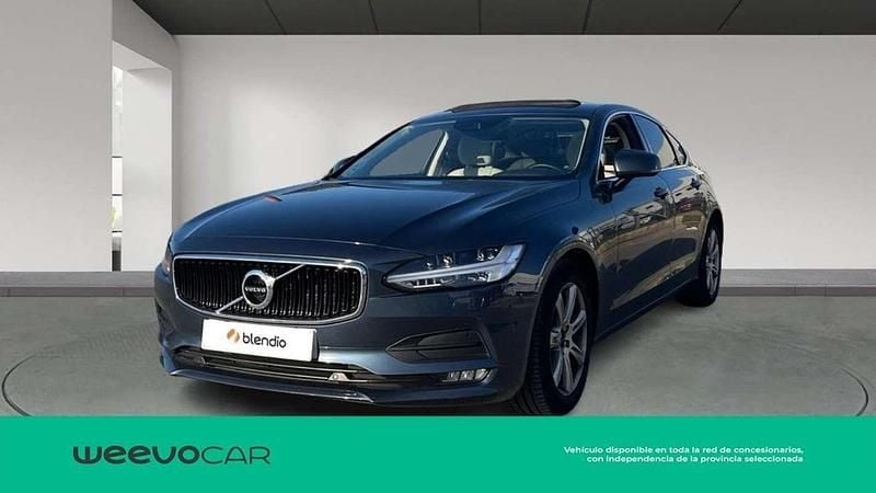Usado Volvo S90 Momentum 190 CV (139 kW) 2018 Azul Berlina