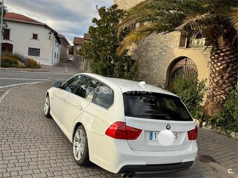 Blanco Usado 2012 BMW 325 Comfort Edition Familiar | 11.500 € (Caro) - Imagen 1/3