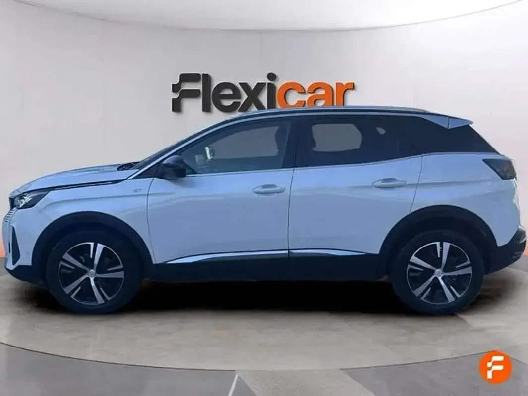 Usado Peugeot 3008 GT 131 CV (96 kW) 2023 Blanco SUV