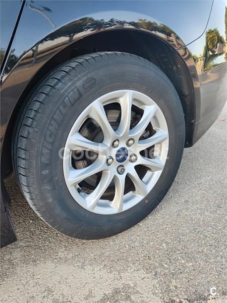 Negro Usado 2019 Ford Mondeo Titanium Berlina | 15.500 € (Super precio) - Imagen 1/4