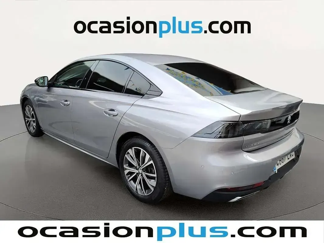Usado Peugeot 508 Allure 131 CV (96 kW) 2022 Gris Berlina