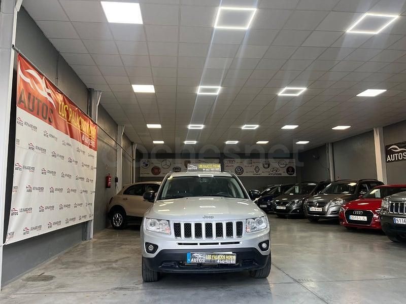 Occasion Jeep Compass North 136 ch (100 kW) 2014 Gris SUV