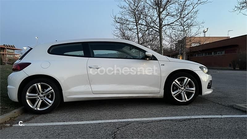 Usado VW Scirocco R-line 122 CV (89 kW) 2014 Blanco Coupe