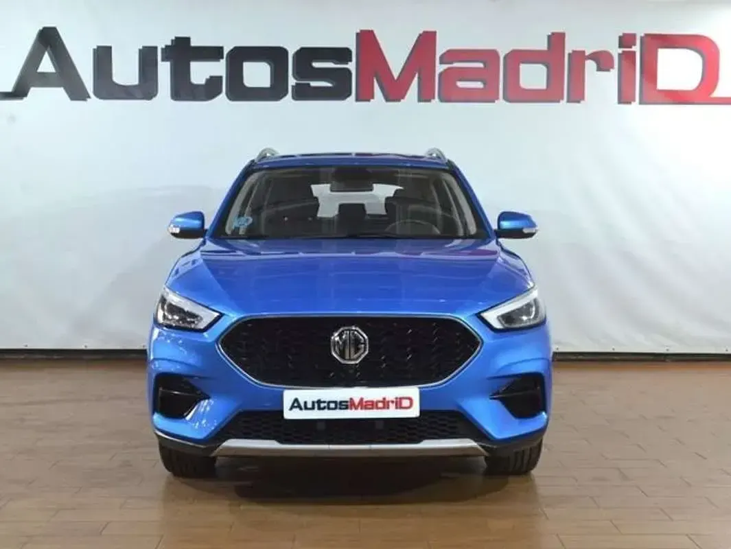 Usado MG ZS Comfort 107 CV (78 kW) 2022 Azul Berlina
