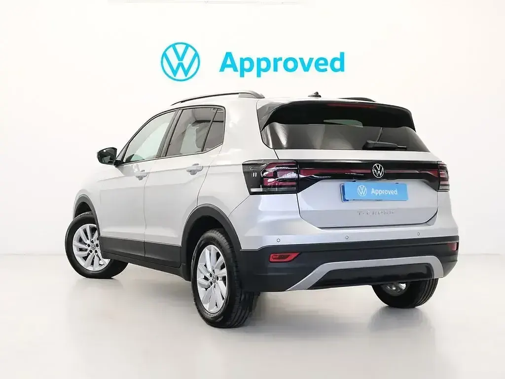 Usado VW T-Cross Advance 110 CV (80 kW) 2022 Gris SUV