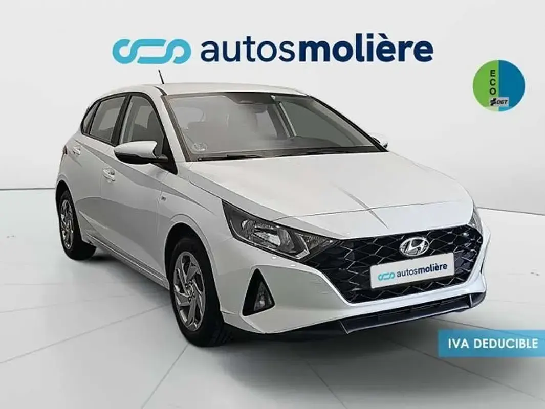 Usado Hyundai i20 101 CV (74 kW) 2021 Blanco Utilitario