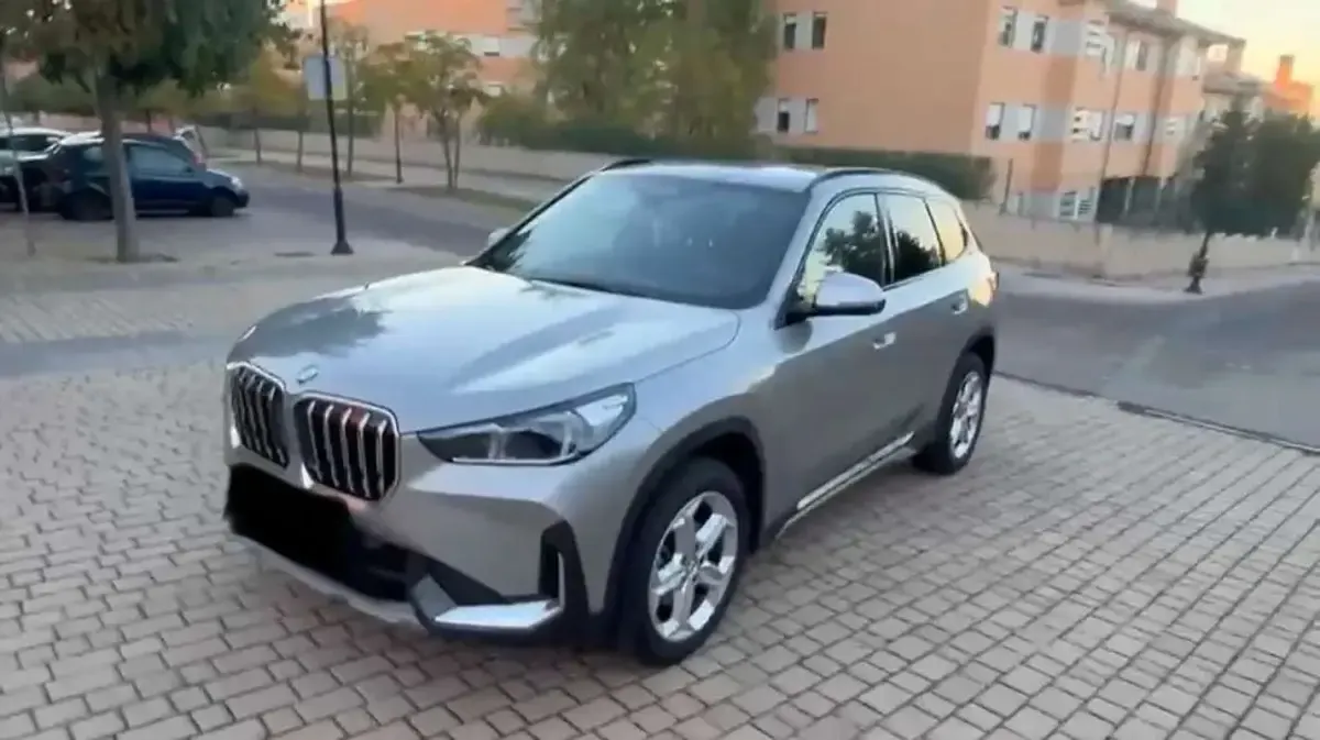 Usado BMW X1 150 CV (110 kW) 2023 Gris SUV