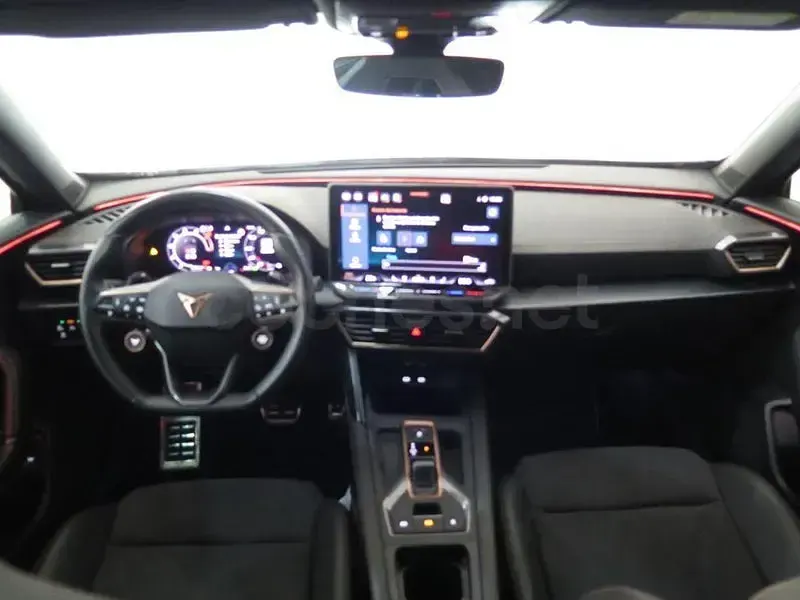 Usado Cupra Formentor VZ 272 CV (200 kW) 2024 Gris / plata SUV
