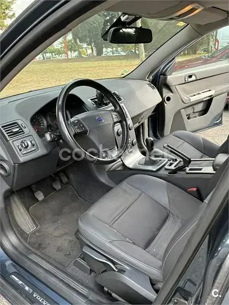 Usado Volvo V50 Momentum 136 CV (100 kW) 2008 Azul Familiar