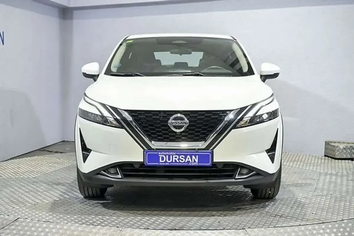 Usado Nissan Qashqai Acenta 140 CV (102 kW) 2022 Blanco SUV