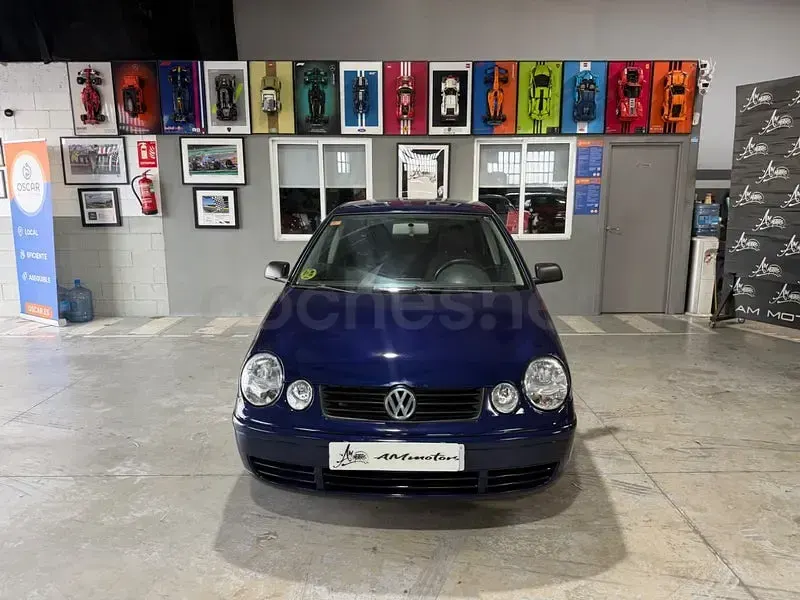Usado VW Polo Conceptline 65 CV (47 kW) 2003 Azul Berlina
