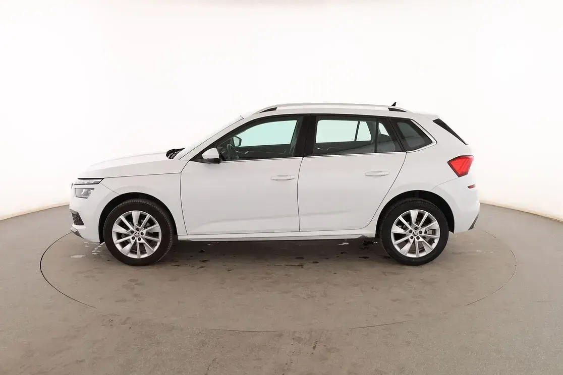Usado Skoda Kamiq Style 116 CV (85 kW) 2020 Blanco SUV