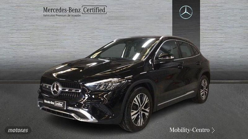 Usado Mercedes GLA250 218 CV (160 kW) 2024 Negro SUV