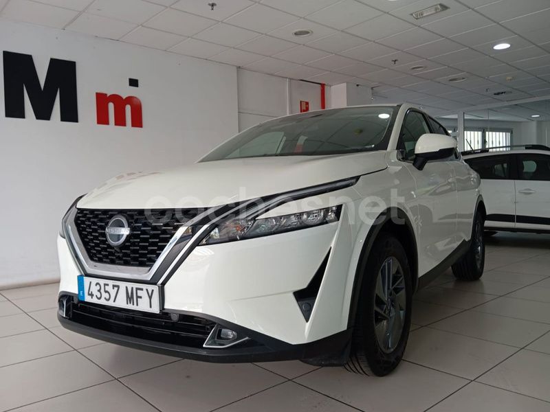 Blanco Usado 2023 Nissan Qashqai Acenta SUV | 21.990 € (Super precio) - Imagen 1/4
