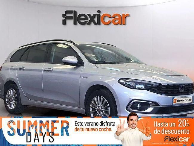 Usado Fiat Tipo Life 101 CV (74 kW) 2021 Gris / plata Berlina