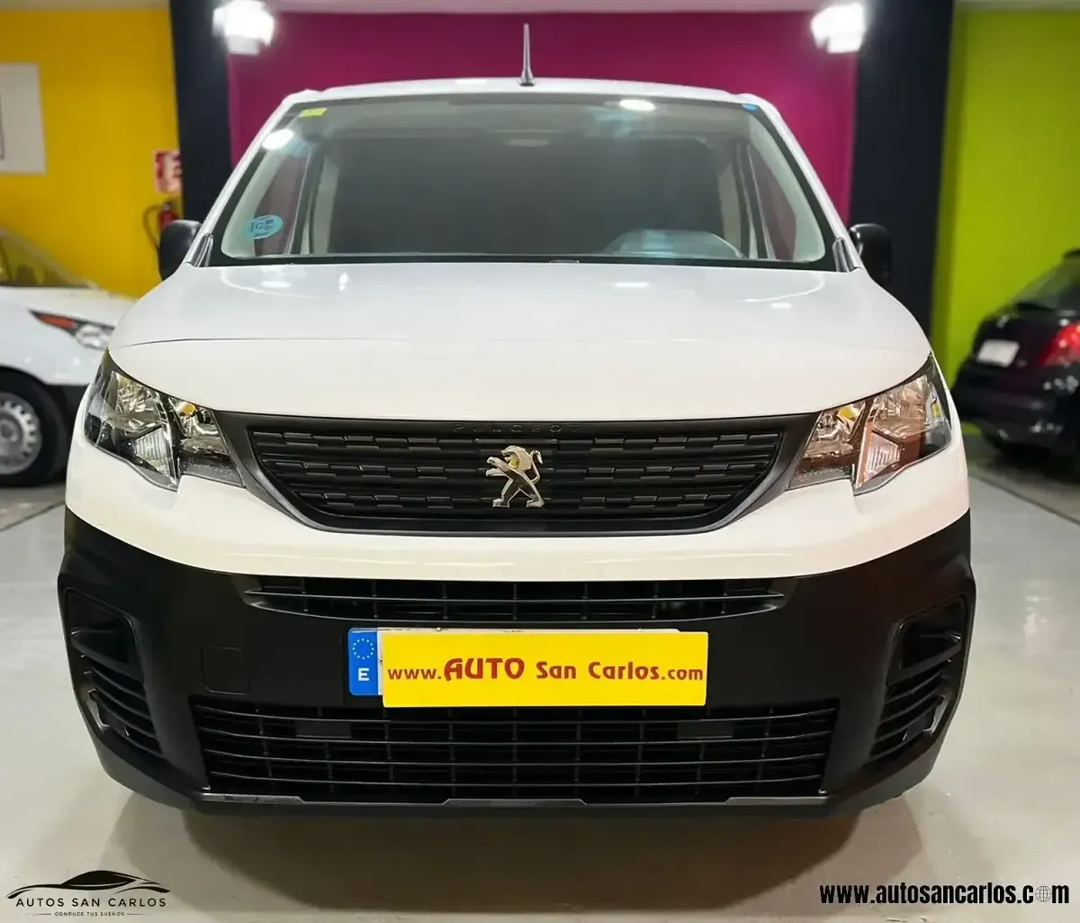Usado Peugeot Partner 75 CV (55 kW) 2019 Blanco Monovolumen
