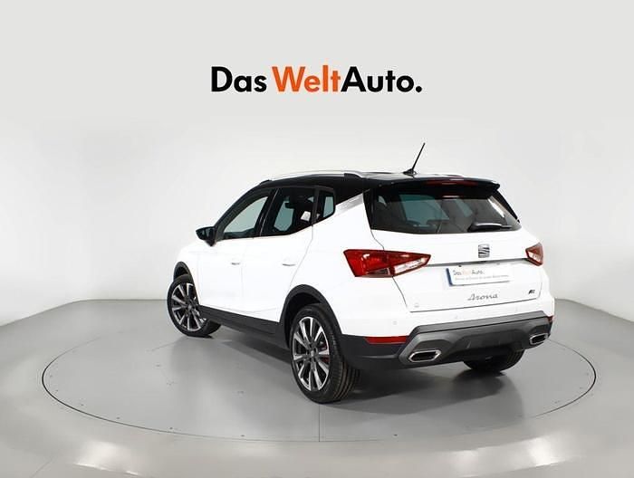 Usado Seat Arona FR 115 CV (84 kW) 2025 Blanco SUV