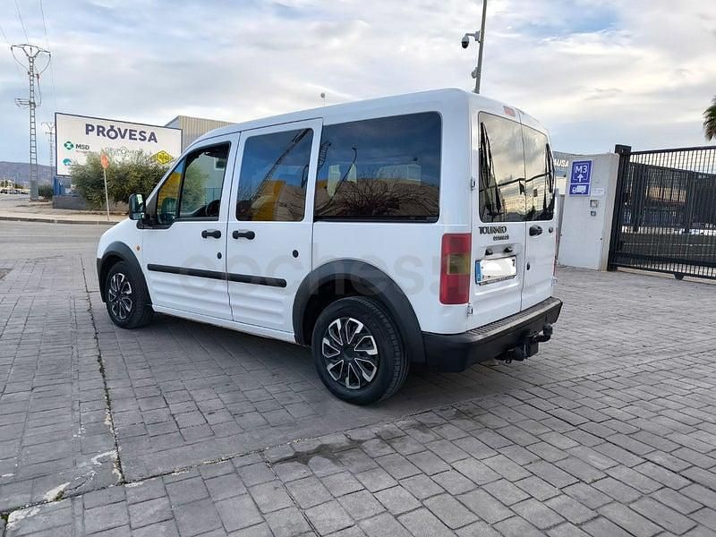 Usado Ford Tourneo Connect Titanium 115 CV (84 kW) 2014 Blanco Monovolumen