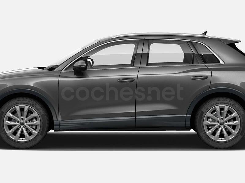 Usado Audi Q3 Advanced Plus 150 CV (110 kW) 2023 Gris / plata SUV