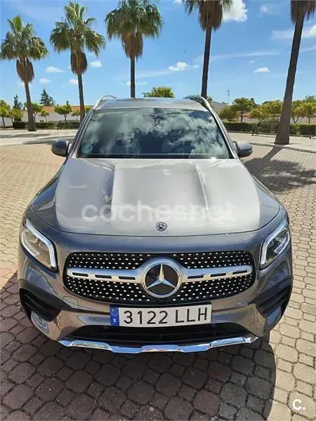 Usado Mercedes GLB220 190 CV (139 kW) 2021 Gris / plata SUV