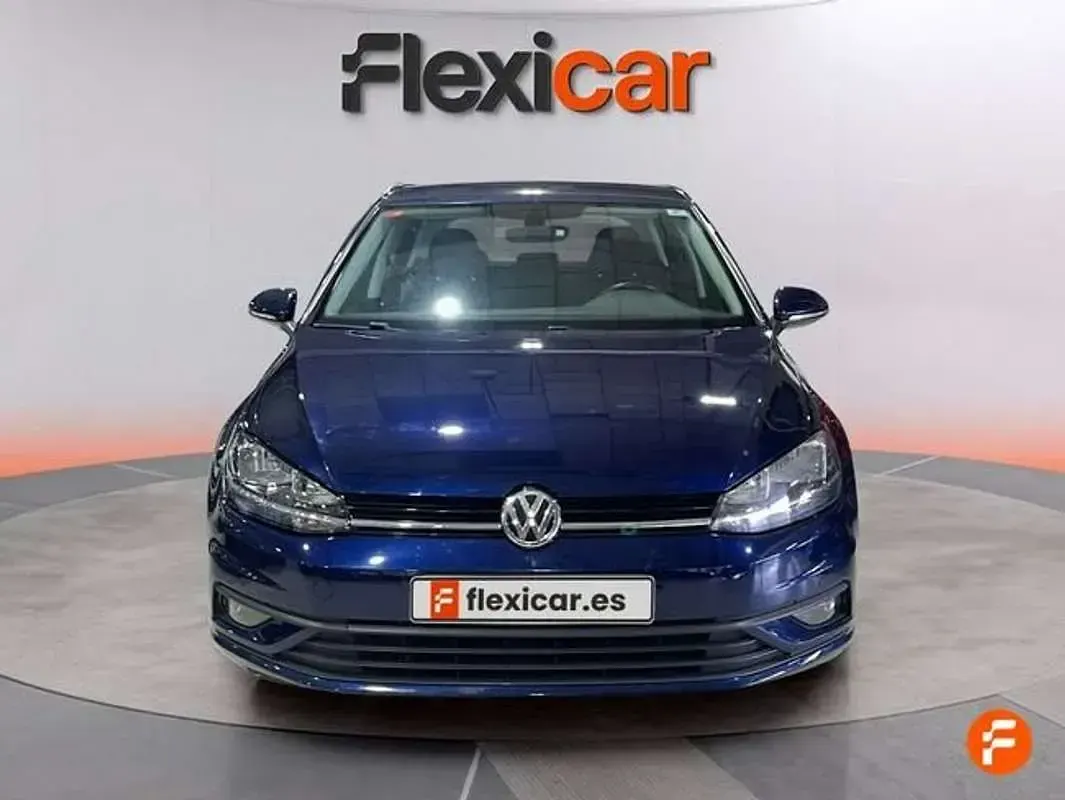 Usado VW Golf VII 110 CV (80 kW) 2019 Azul Utilitario