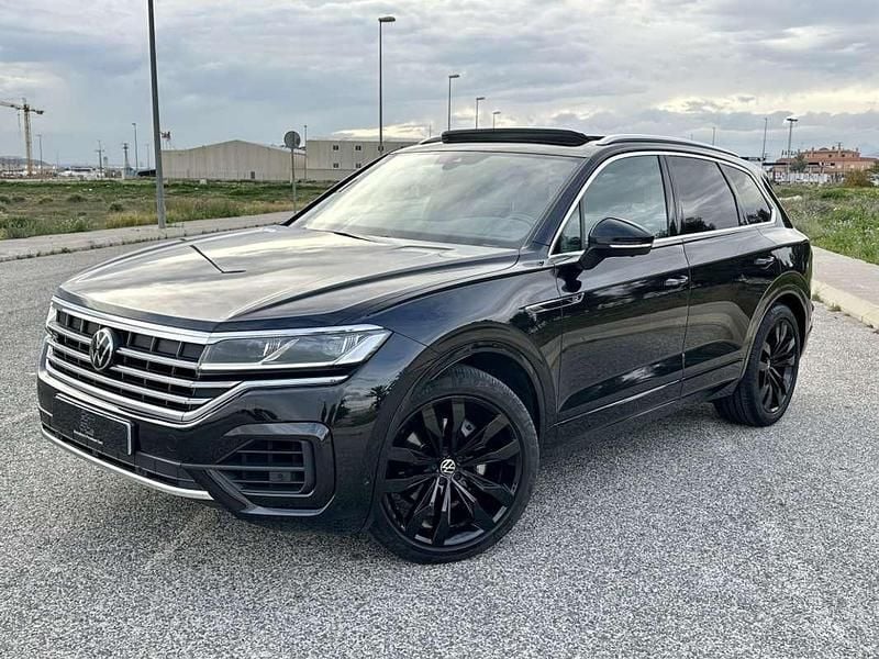 Negro Usado 2022 VW Touareg R-line SUV | 42.990 € (Super precio) - Imagen 1/4
