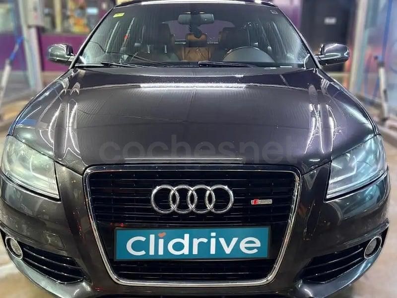 Usado Audi A3 Ambition 140 CV (102 kW) 2012 Negro Utilitario