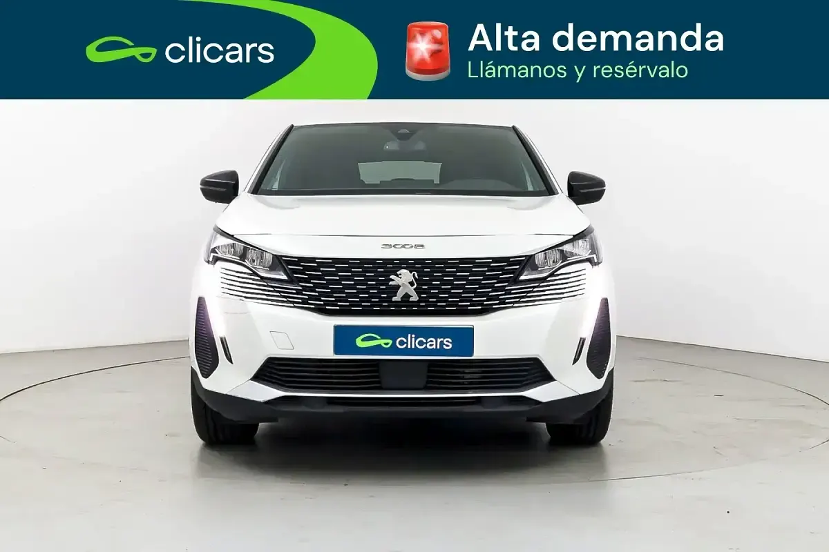 Usado Peugeot 3008 Allure 180 CV (132 kW) 2023 Blanco SUV