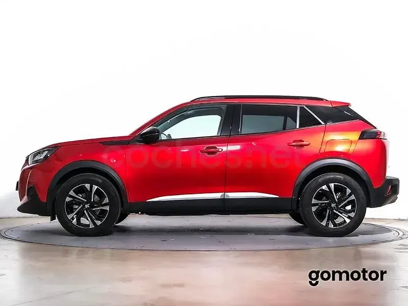 Usado Peugeot 2008 Allure 130 CV (95 kW) 2021 Rojo SUV