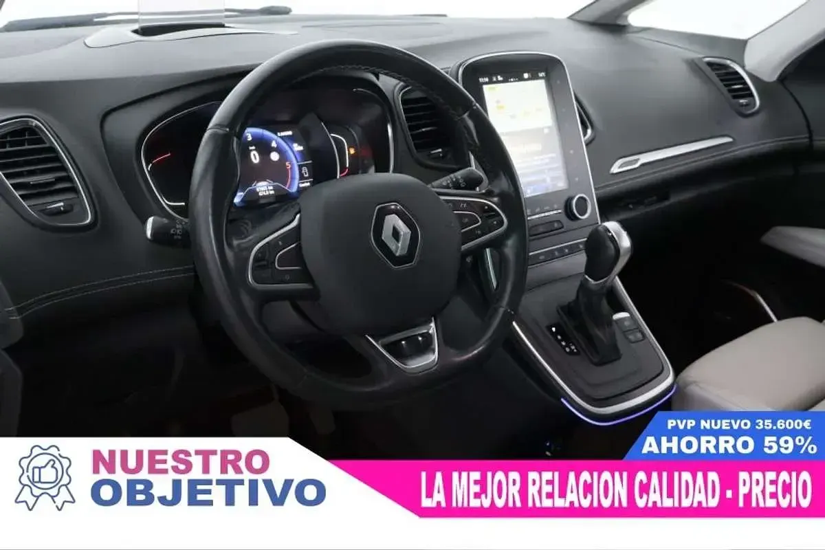 Usado Renault Scenic E-Tech Edition One 160 CV (117 kW) 2016 Blanco Monovolumen