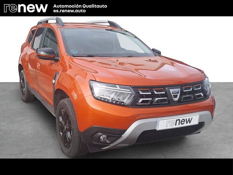 Usado Dacia Duster Extreme 150 CV (110 kW) 2022 Naranja SUV
