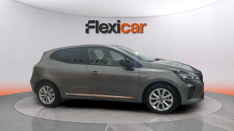 Usado Renault Clio V Evolution 101 CV (74 kW) 2025 Gris Berlina