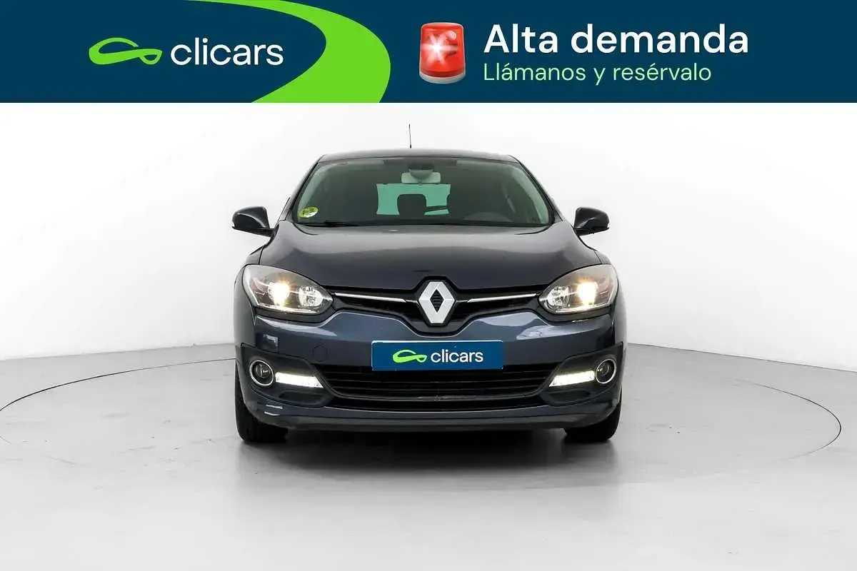 Usado Renault Mégane LIMITED 110 CV (80 kW) 2015 Negro Utilitario
