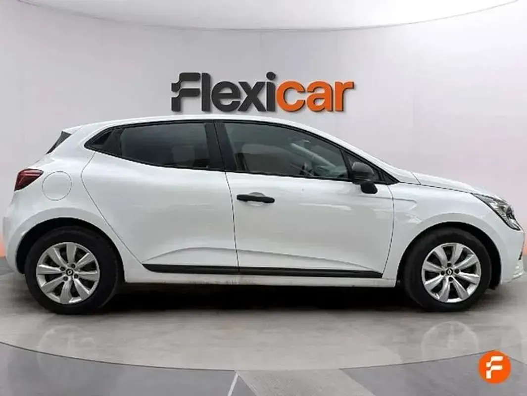 Usado Renault Clio Business 101 CV (74 kW) 2021 Blanco Utilitario