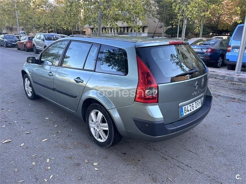Verde Usado 2005 Renault Mégane GrandTour Expression Familiar | 1750 € (Buen precio) - Imagen 1/4