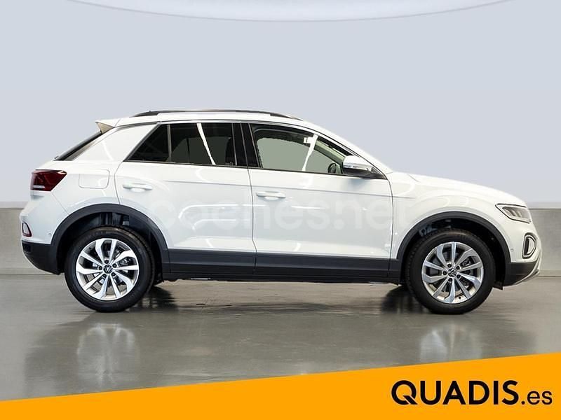 Usado VW T-Roc Life 150 CV (110 kW) 2023 Blanco SUV
