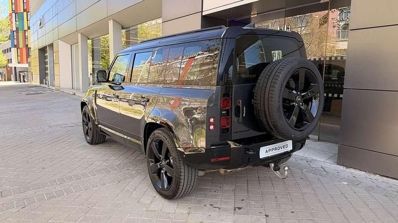 Usado Land Rover Defender HSE Dynamic 249 CV (183 kW) 2025 Gris SUV