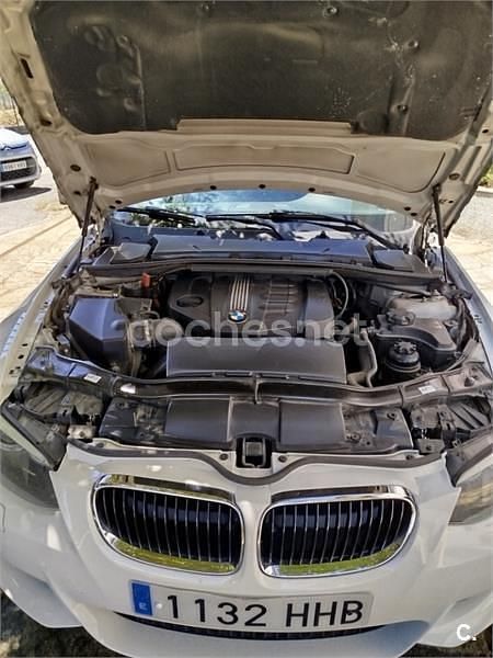 Usado BMW 320 177 HP (130 kW) 2011 Branco Coupé