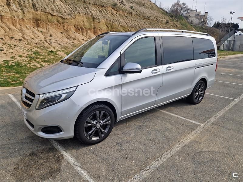 Gris / plata Usado 2017 Mercedes V250 Avantgarde Monovolumen | 36.000 € (Un poco caro) - Imagen 1/4