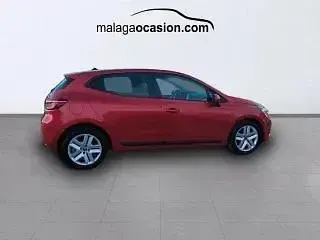 Usado Renault Clio Intens 90 CV (66 kW) 2021 Rojo deseo Utilitario