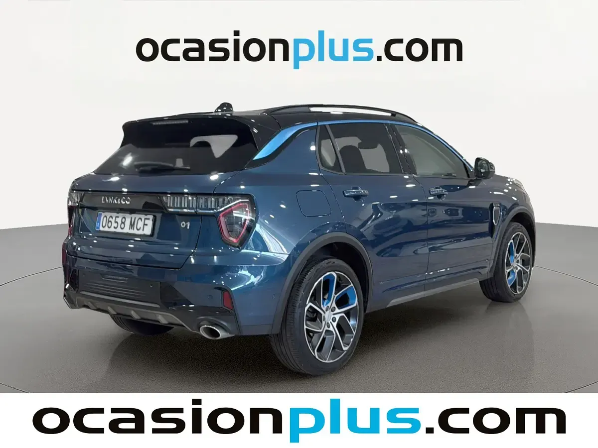 Usado Lynk & Co 01 261 CV (191 kW) 2022 Negro SUV