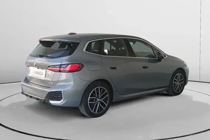 Usado BMW 218 M Sport 137 CV (100 kW) 2022 Gris Familiar