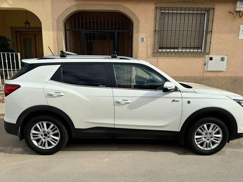 Usado Ssangyong (KGM) Korando 163 CV (119 kW) 2021 Blanco SUV