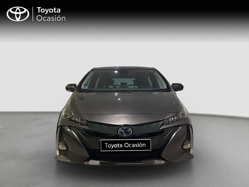 Usado Toyota Prius Advance 122 CV (89 kW) 2021 Gris / plata Utilitario