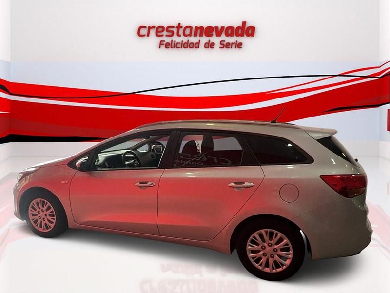 Usado Kia Ceed GT 110 CV (80 kW) 2016 Gris Utilitario