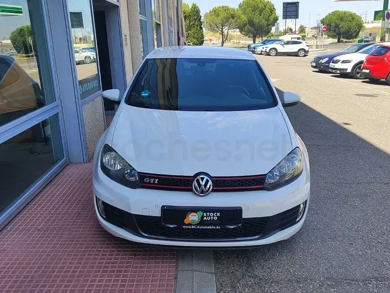 Usado VW Golf VI GTI 210 CV (154 kW) 2009 Blanco Utilitario
