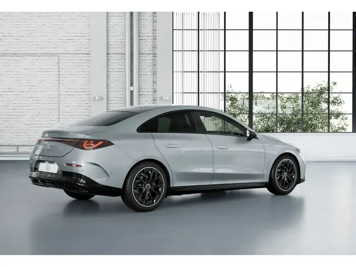 Nuevo Mercedes CLA180 136 CV (100 kW) 2026 Gris Berlina